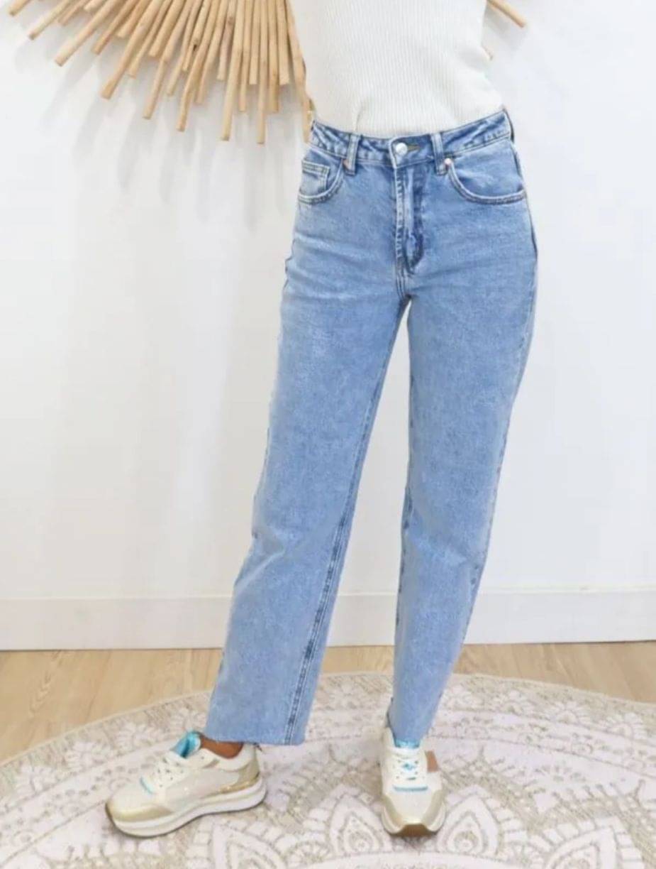     			AD Fashion Women's Mom Fit High-Rise Jeans ( Blue )