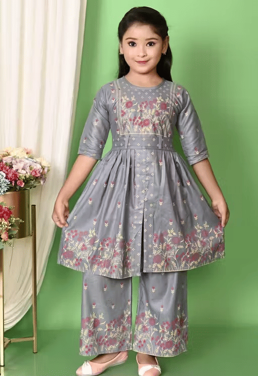     			DS DRESSES Girls Cotton Kurti with Pants ( Pack of 1 , Grey )