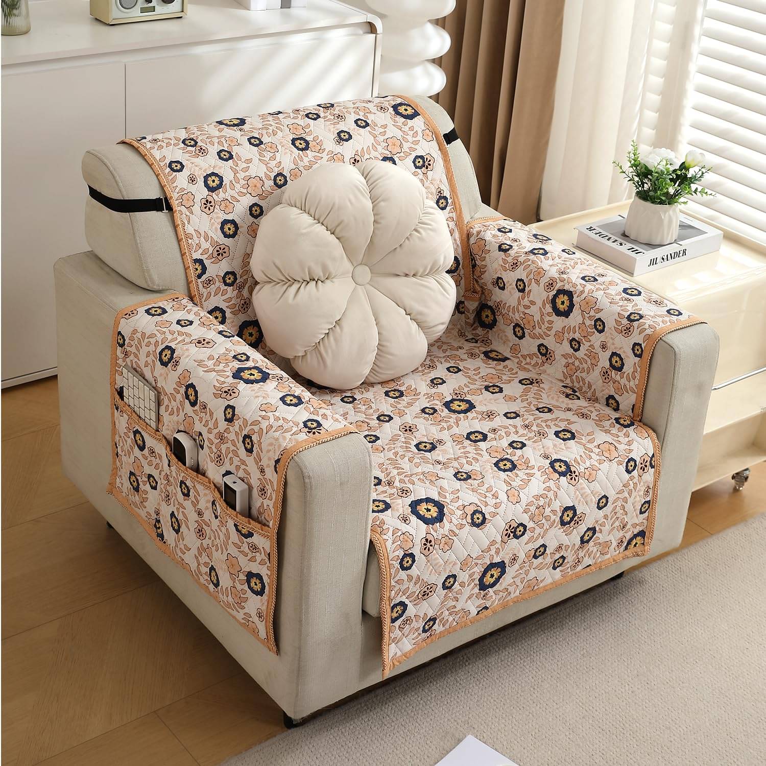     			Essensa furnishings 1 Seater Polyester Sofa Cover ( Pack of 1 )