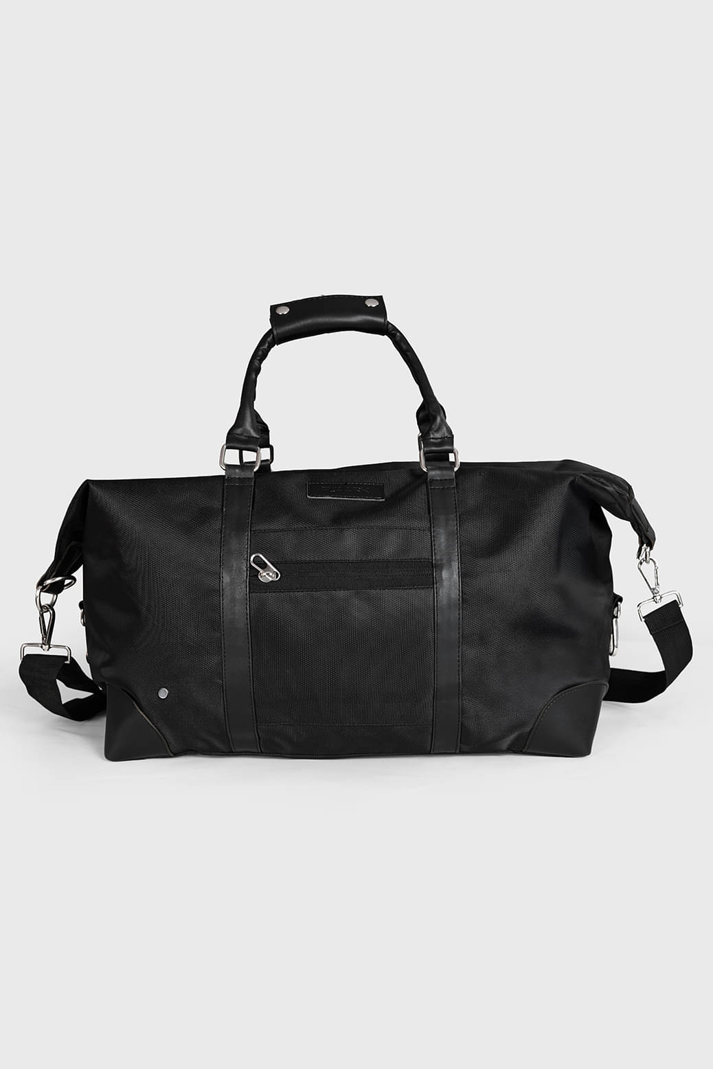     			Fuaark Polyester BLACK 40 Ltrs Gym Bag