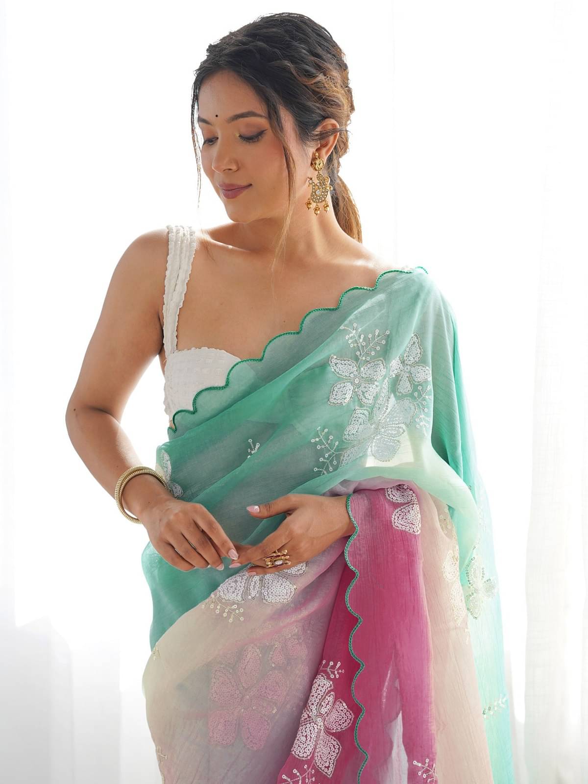     			Gazal Fashions Chiffon Embroidered Regular Saree With Unstitched Blouse Piece ( Multicolor 5 )