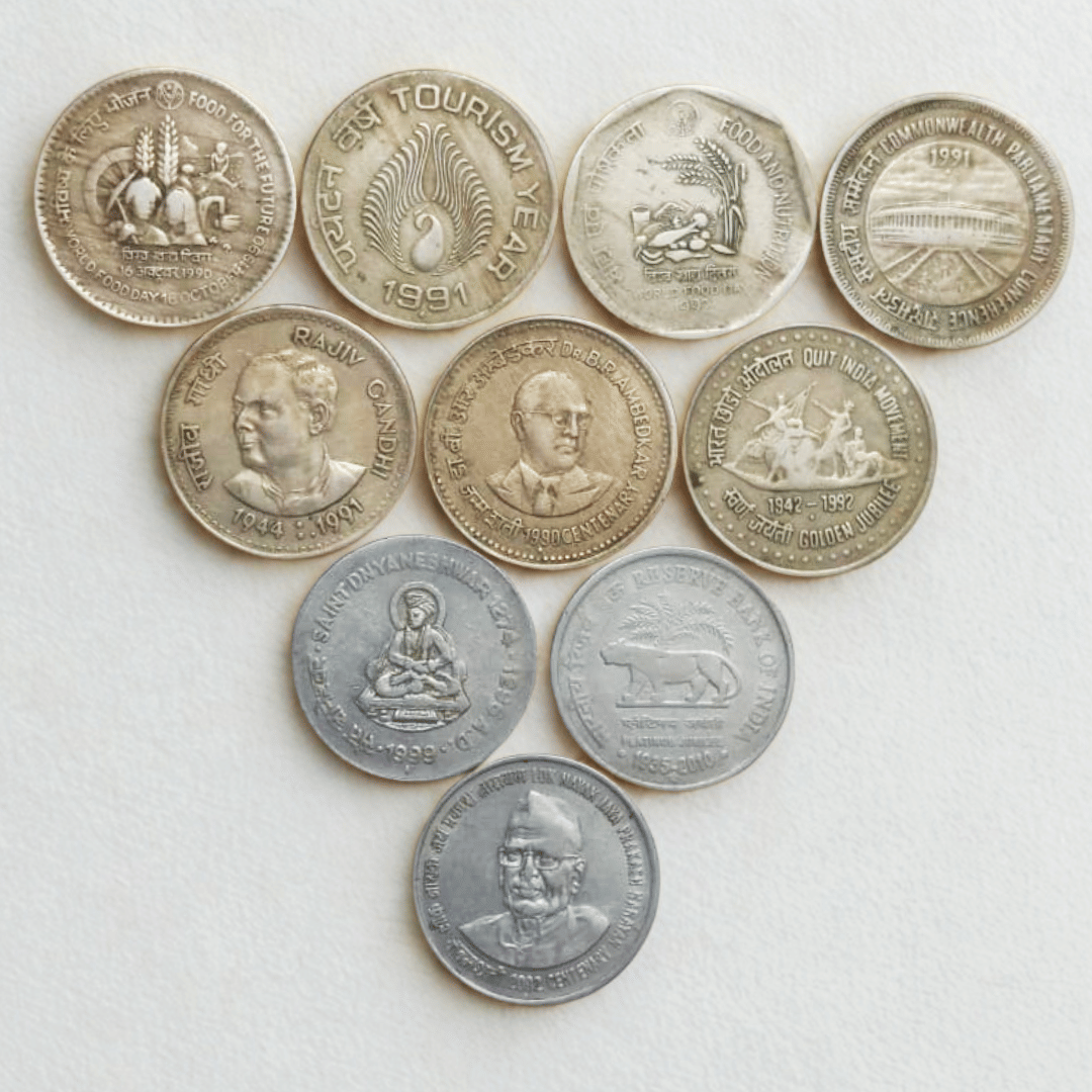     			SHUBHCOINS 1Re Old Commemorative Set of 10 Coins in Good Condition Very Collectible for Kids (Series 2)