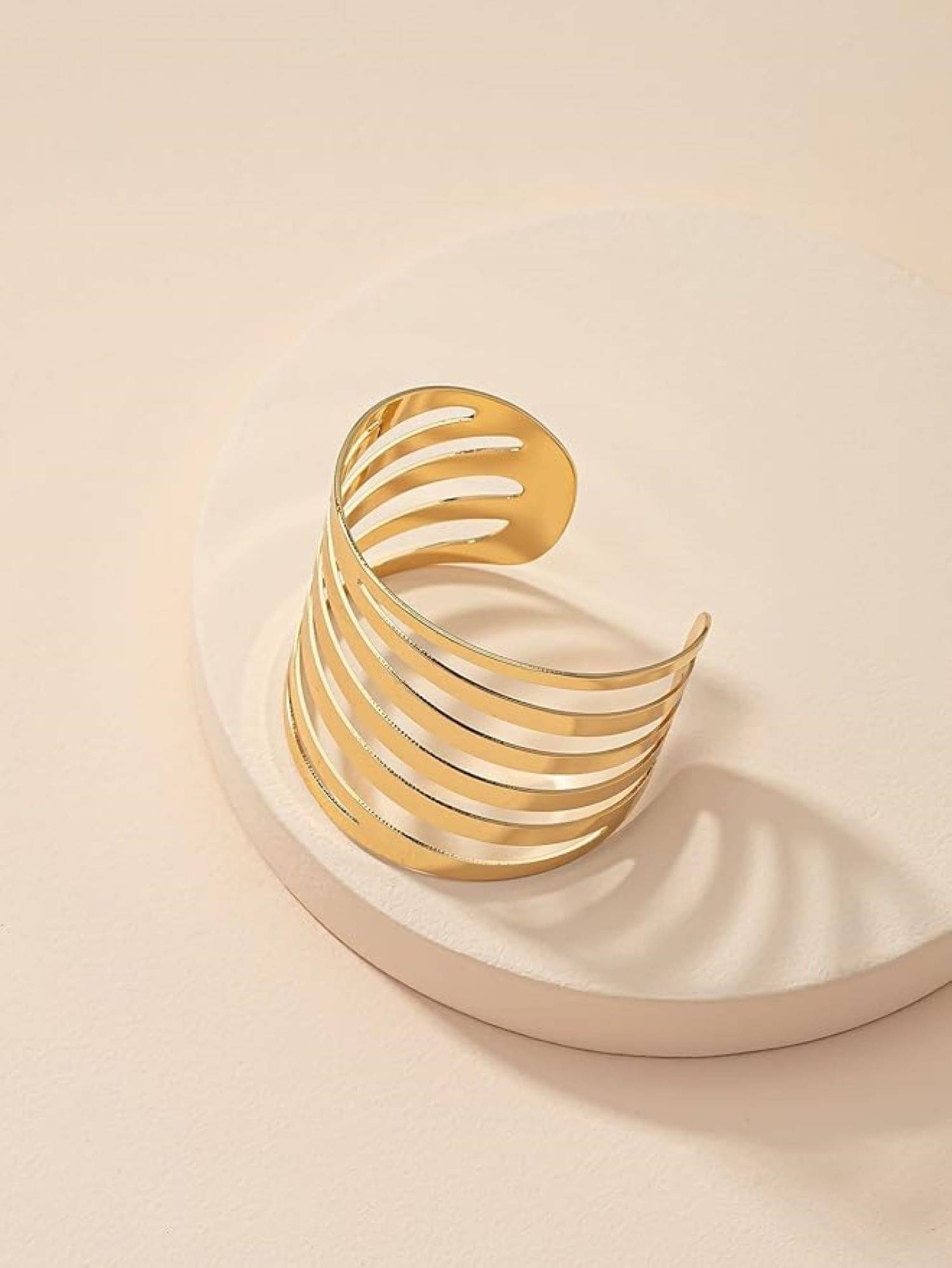     			SUNHARI Gold Cuff ( Pack of 1 )
