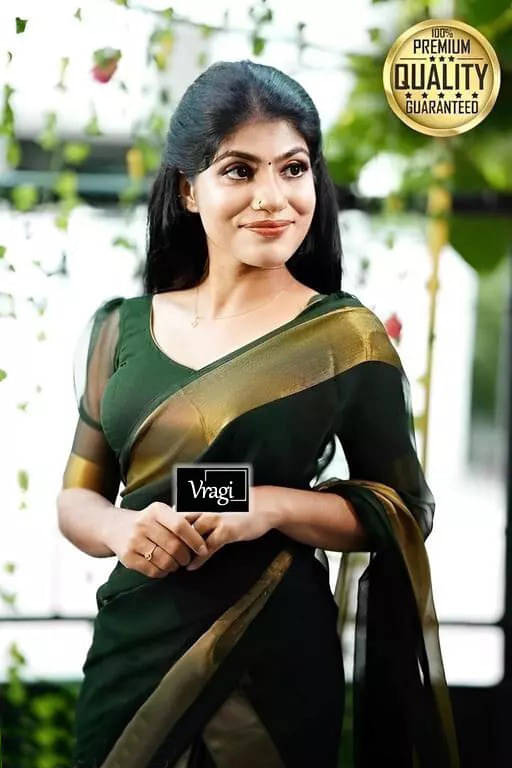VRAGI Chiffon Embellished Regular Saree With Unstitched Blouse Piece ( Green ) VRAGI Chiffon Embellished Regular Saree With Unstitched Blouse Piece ( Green )