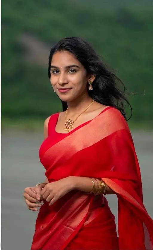 VRAGI Chiffon Embellished Regular Saree With Unstitched Blouse Piece ( Red ) VRAGI Chiffon Embellished Regular Saree With Unstitched Blouse Piece ( Red )