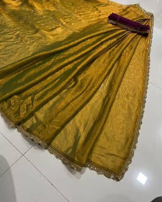     			VRAGI Chiffon Self Design Regular Saree With Unstitched Blouse Piece ( Magenta )