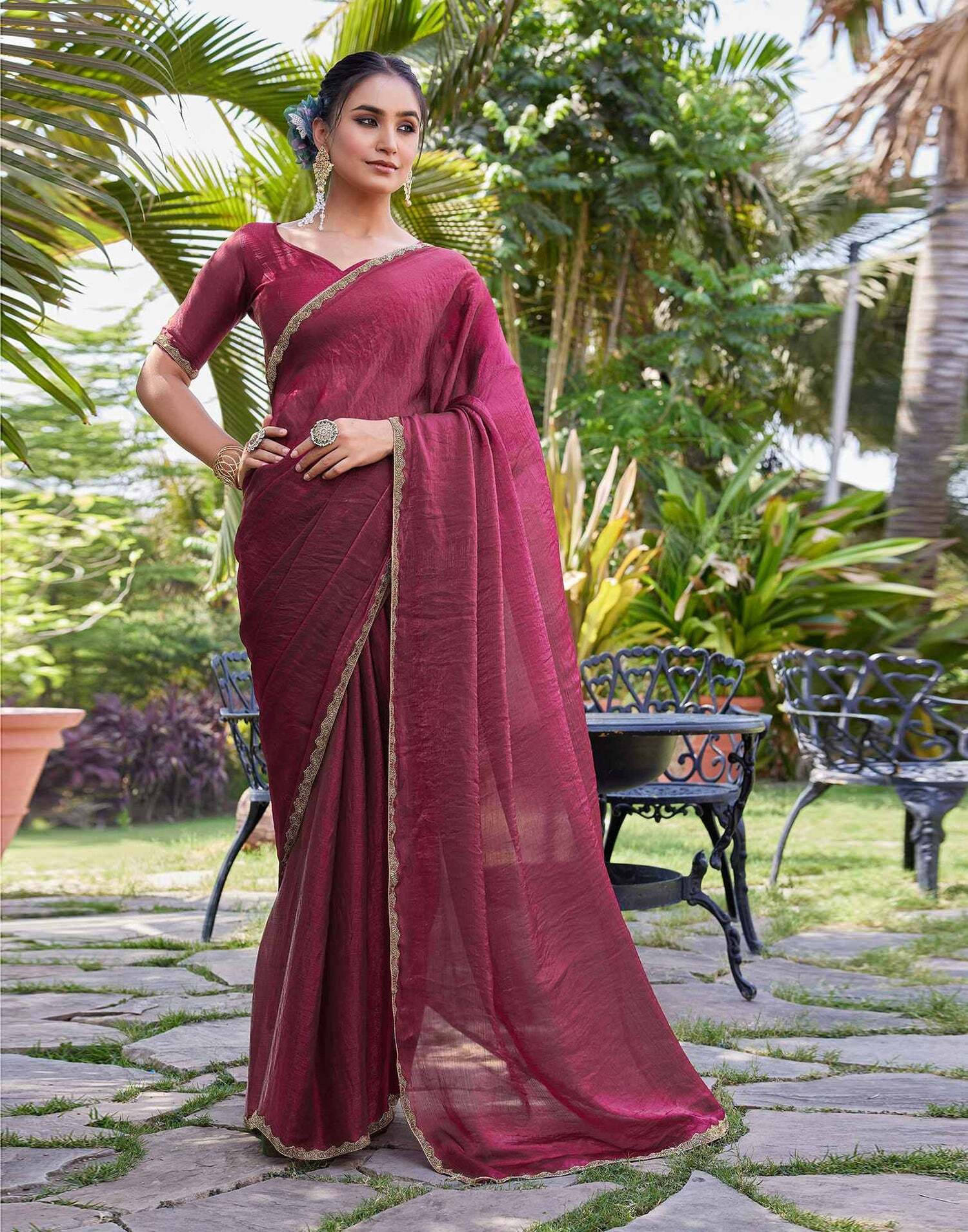 VRAGI Chiffon Self Design Regular Saree With Unstitched Blouse Piece ( Maroon ) VRAGI Chiffon Self Design Regular Saree With Unstitched Blouse Piece ( Maroon )
