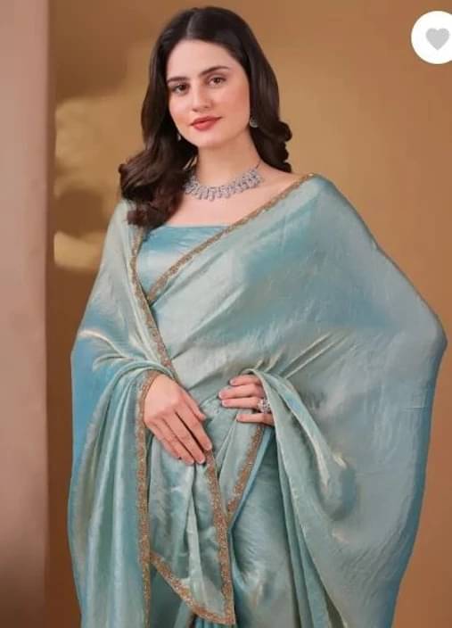     			VRAGI Chiffon Self Design Regular Saree With Unstitched Blouse Piece ( Multicolor )