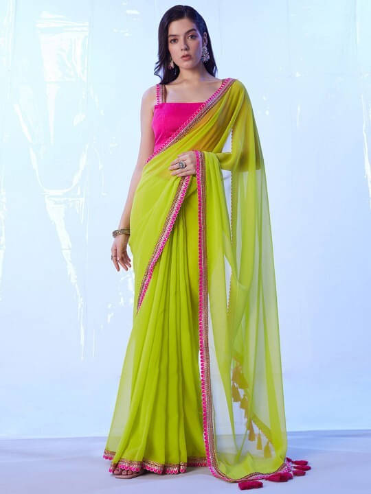     			VRAGI Georgette Self Design Regular Saree With Unstitched Blouse Piece ( Green )
