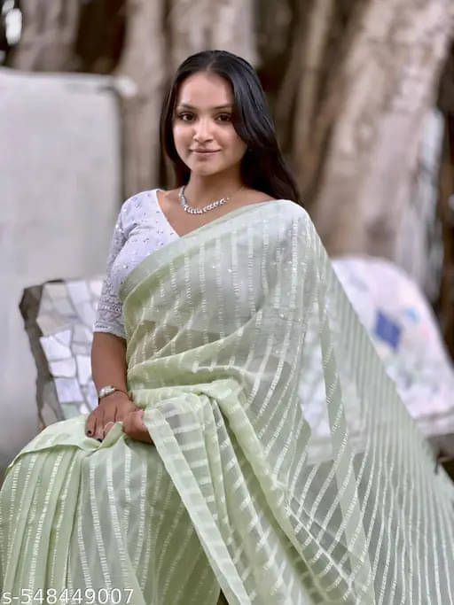     			VRAGI Georgette Woven Regular Saree With Unstitched Blouse Piece ( Light Green )