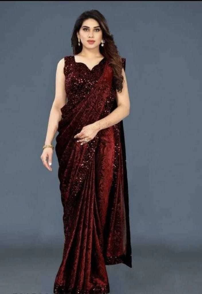     			VRAGI Lycra Embellished Regular Saree With Unstitched Blouse Piece ( Maroon )