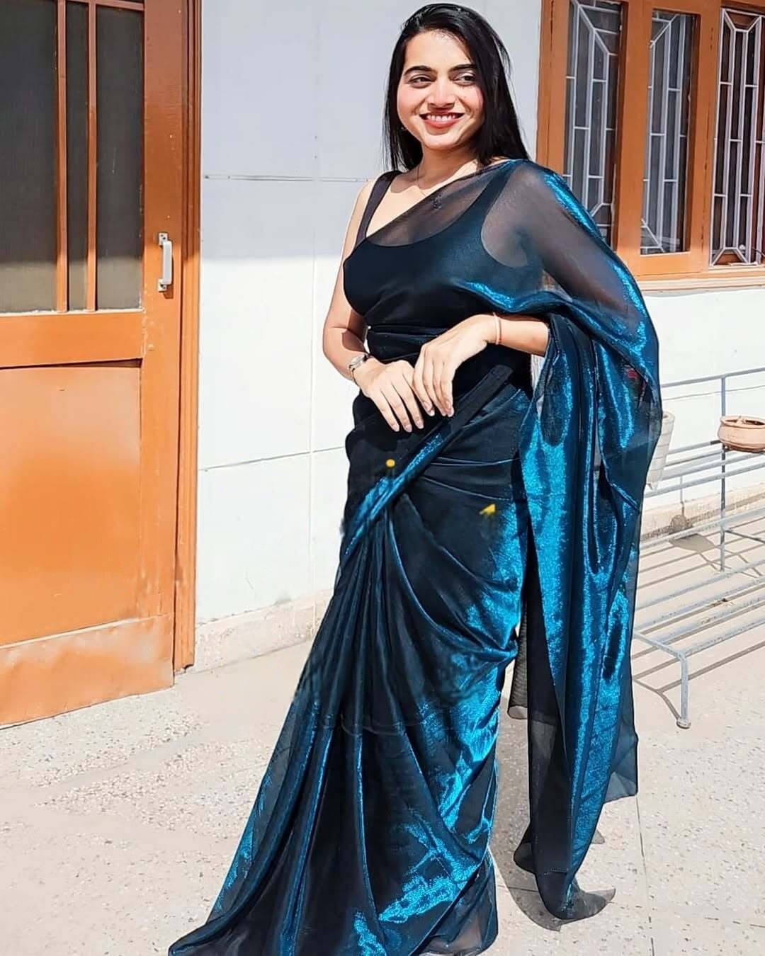 VRAGI Lycra Solid Regular Saree With Unstitched Blouse Piece ( Blue ) VRAGI Lycra Solid Regular Saree With Unstitched Blouse Piece ( Blue )