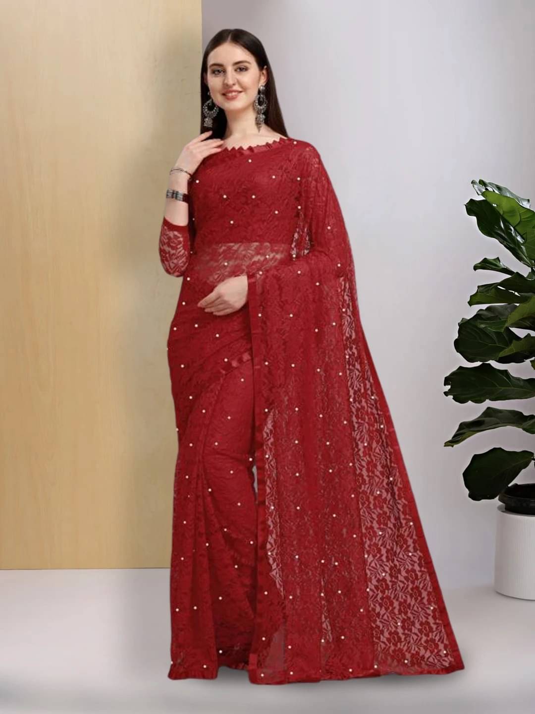    			VRAGI Net Embellished Regular Saree With Unstitched Blouse Piece ( Maroon )