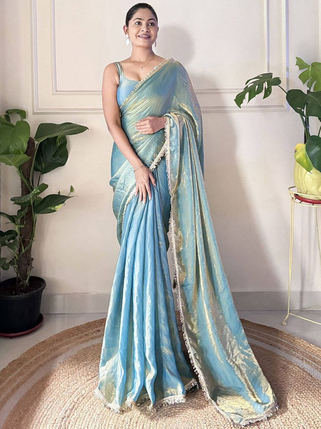     			VRAGI Silk Blend Solid Regular Saree With Unstitched Blouse Piece ( Blue )