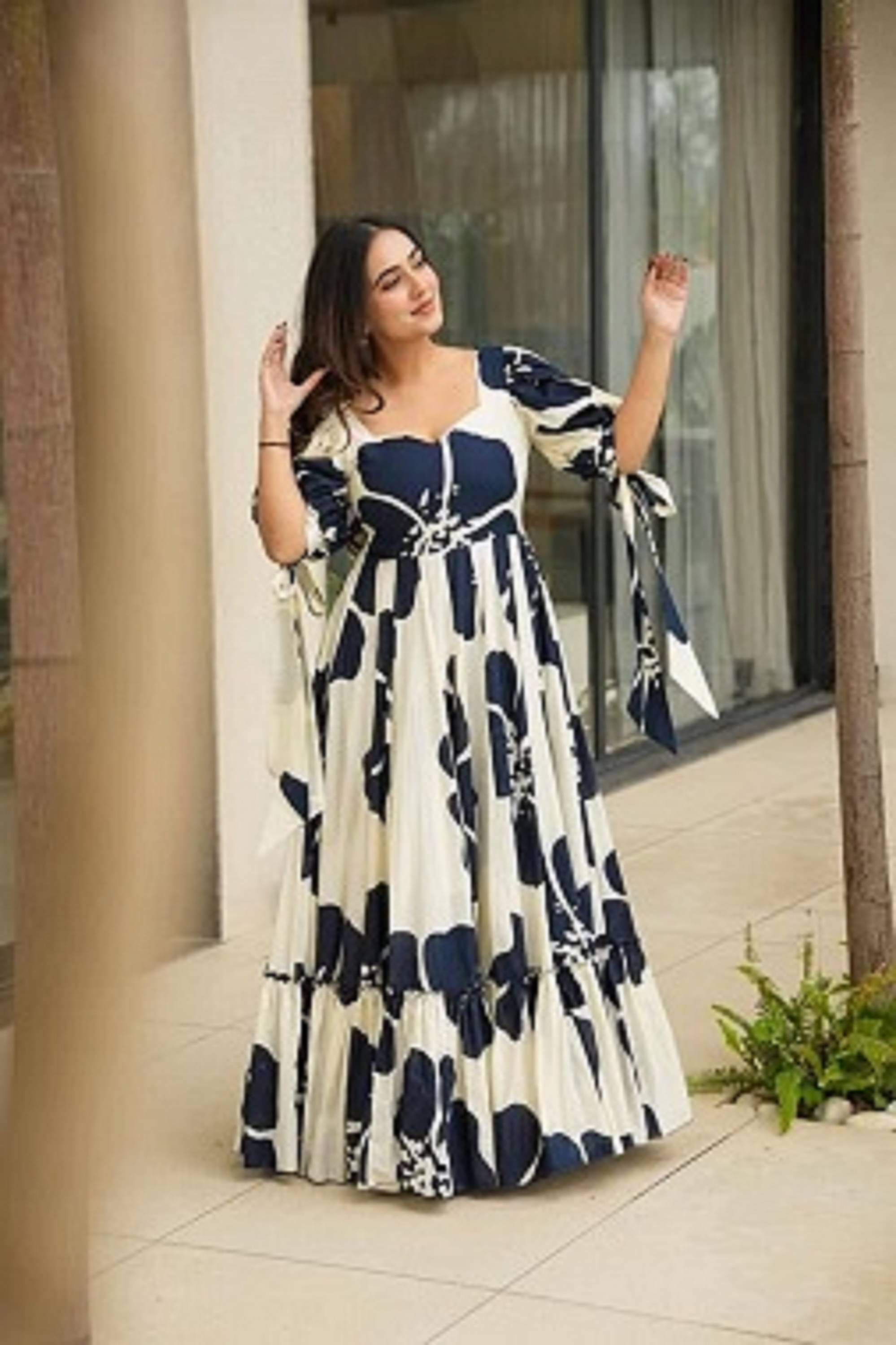     			WHITE WORLD ENTERPRISE Women Rayon Anarkali Stitched Ethnic Gown ( Blue )