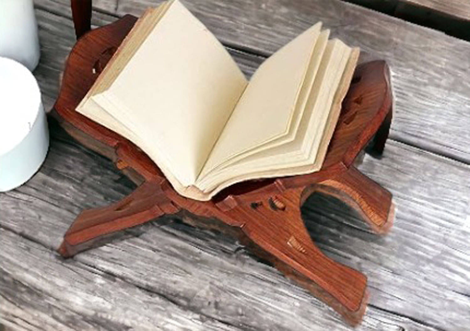     			WOODENLOGY Book Rest 1 ( Pack of 1 )