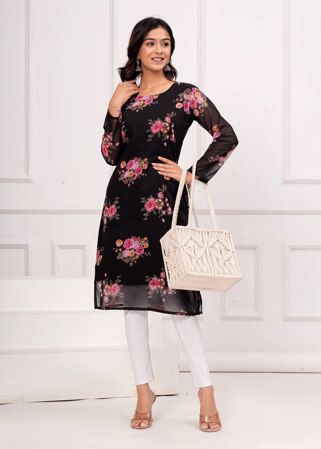     			YAGNIK FASHION Women Georgette Self Design Straight Kurti ( Black )