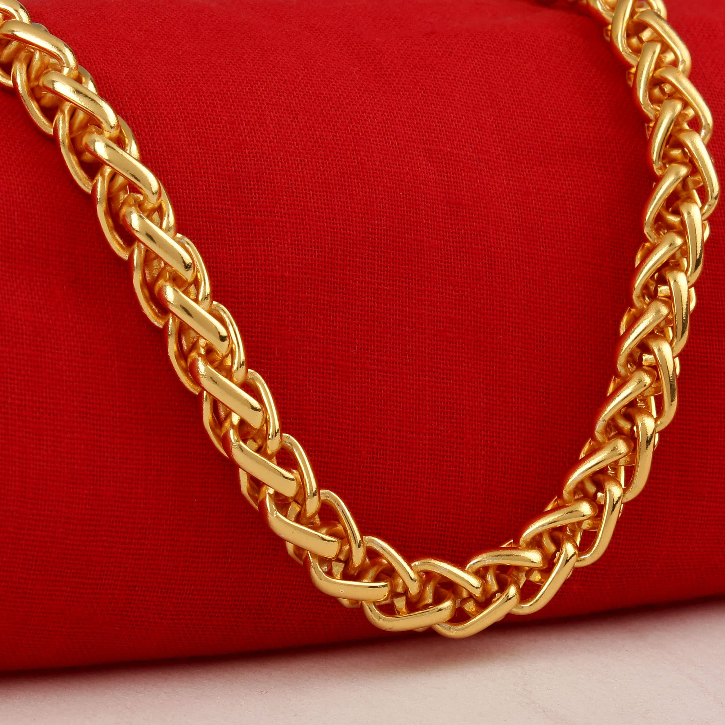 FASHION FRILL Gold Plated Brass Chain ( Pack of 1 )