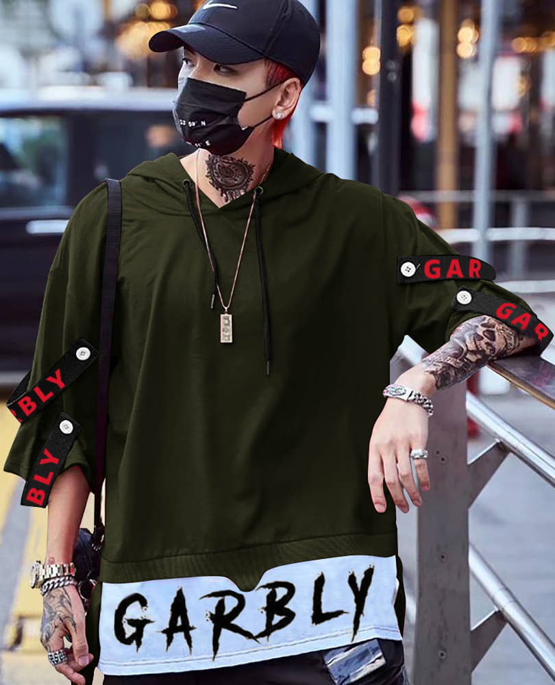     			GARBLY Men Cotton Blend Oversized Fit Self Design T-Shirt ( Olive )