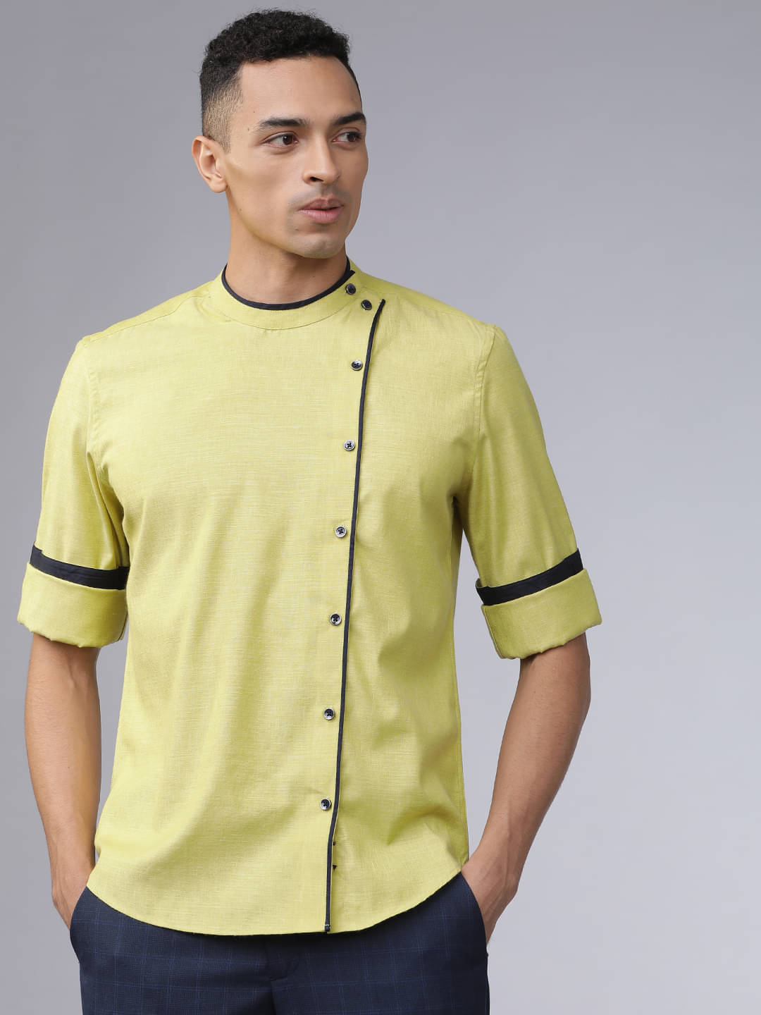     			Highlander 100% Cotton Regular Fit Solids Full Sleeves Men's Casual Shirt - Lime Green ( Pack of 1 )