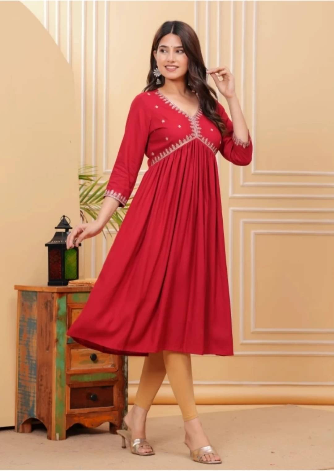 Nishu print Women Cotton Blend Embroidered Anarkali Kurti ( Red )     			Nishu print Women Cotton Blend Embroidered Anarkali Kurti ( Red )