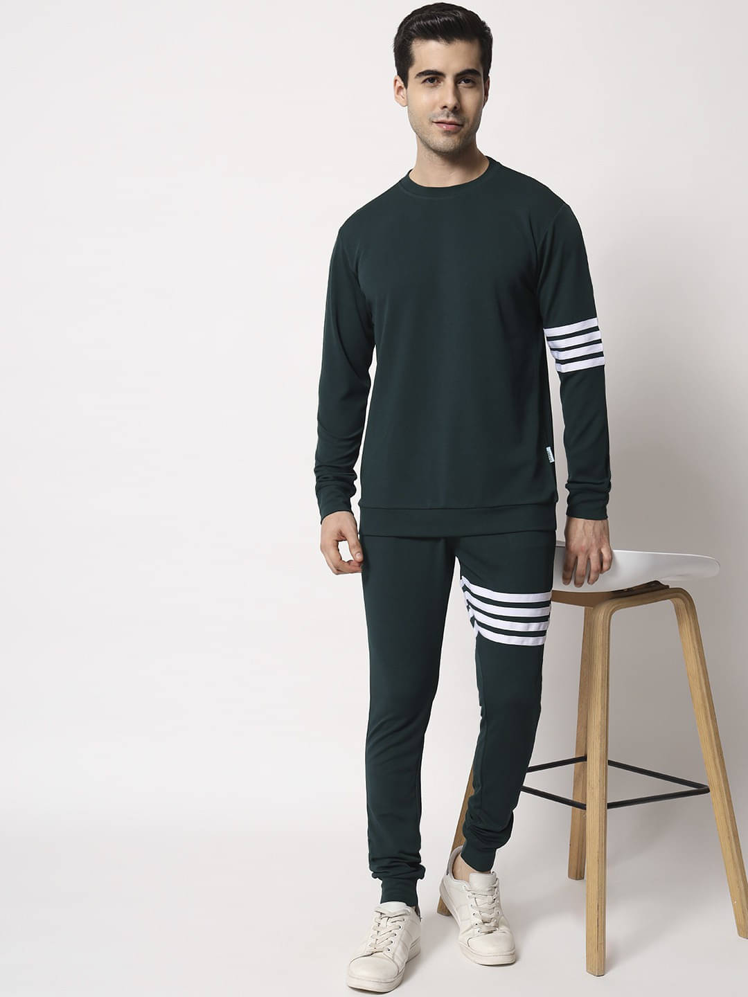 RABBY Green Polyester Regular Fit Men's Tracksuit ( Pack of 1 ) RABBY Green Polyester Regular Fit Men's Tracksuit ( Pack of 1 )