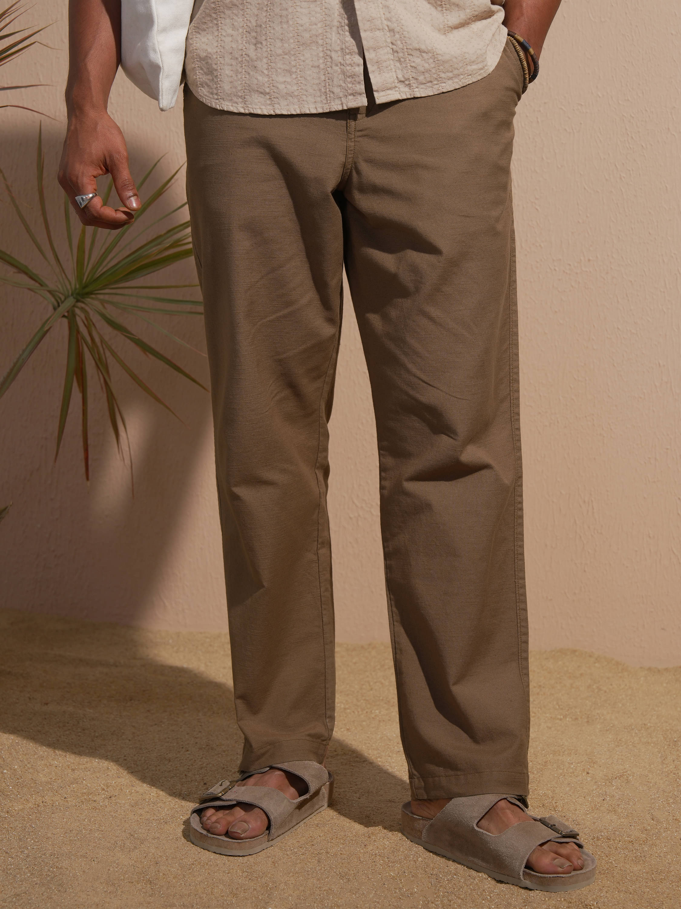     			Highlander Relax Flat Men's Trouser - Brown ( Pack of 1 )