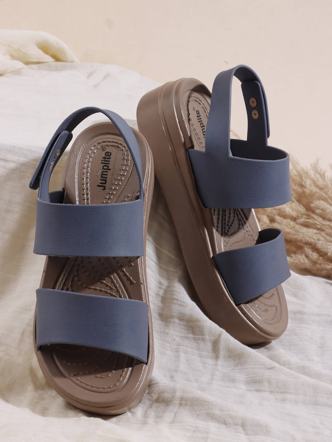     			JUMPLITE Blue Women's Slipper