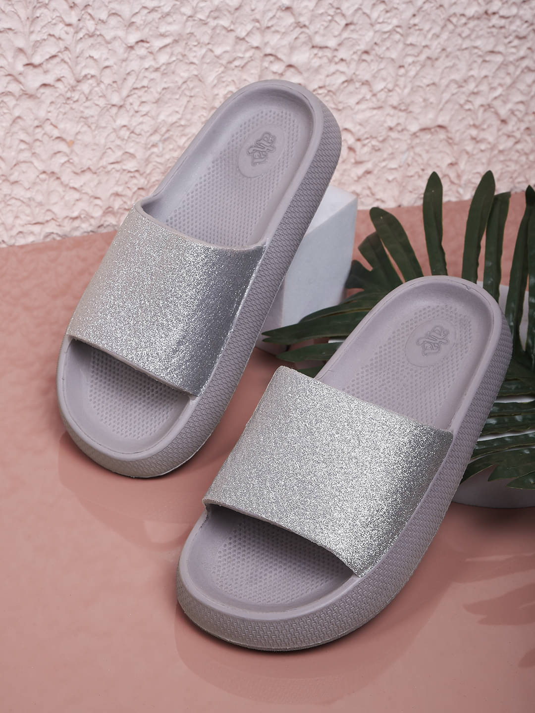     			Liberty Light Grey Women's Slide