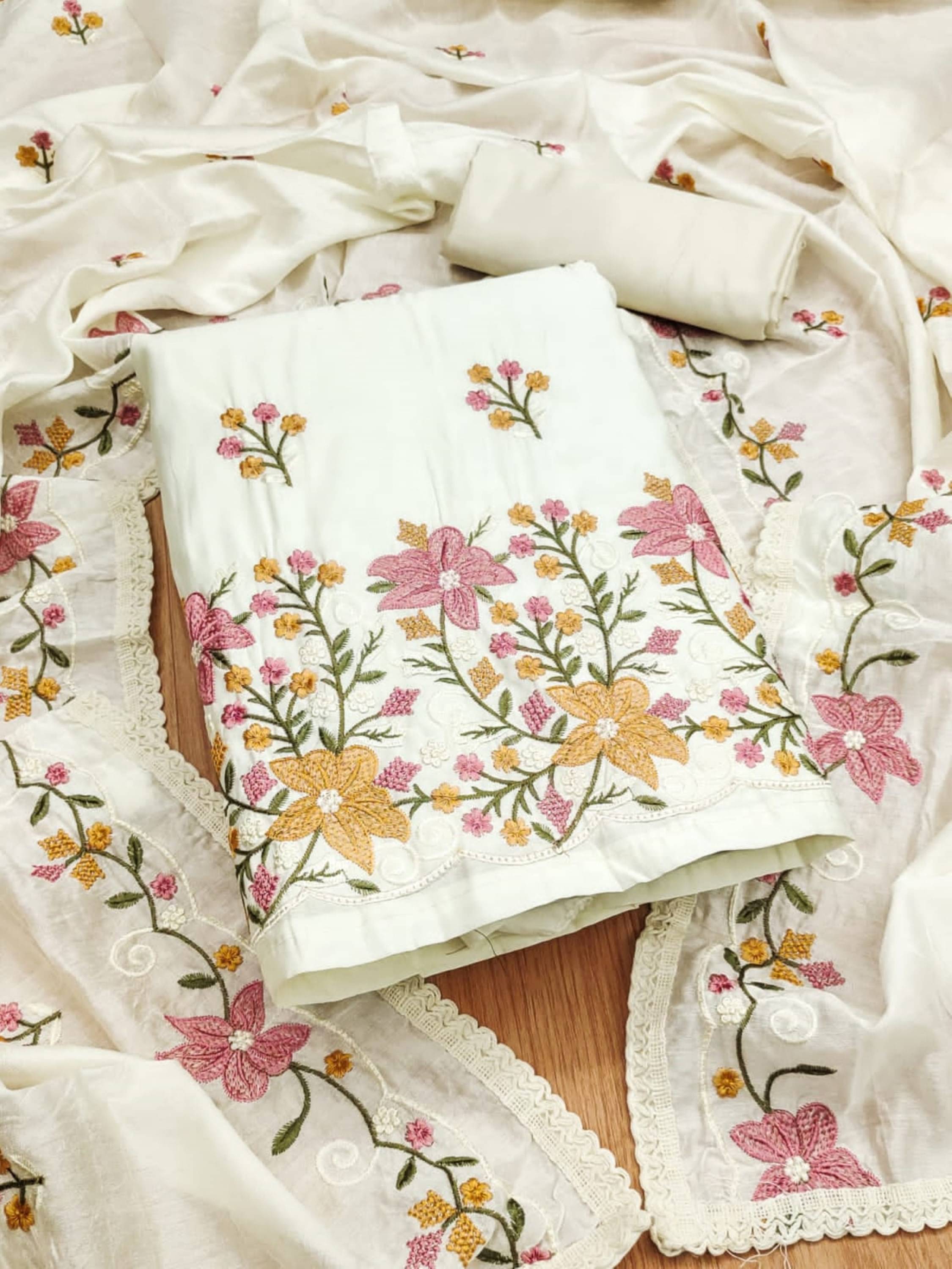 Panbai sarees Women Cotton Blend Unstitched Dress Material ( White )     			Panbai sarees Women Cotton Blend Unstitched Dress Material ( White )