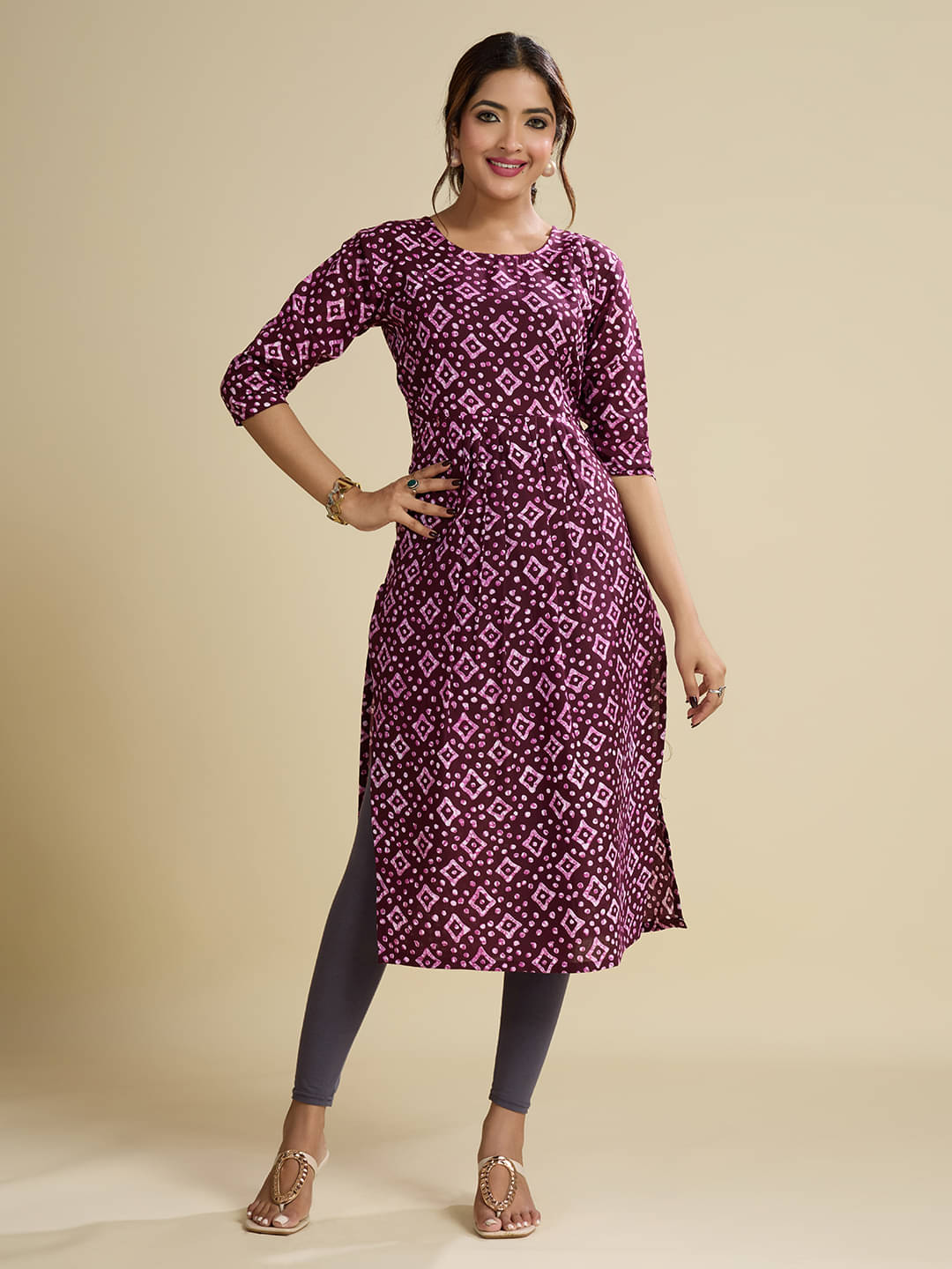    			Parastri Women Cotton Printed Straight Kurti ( Purple )