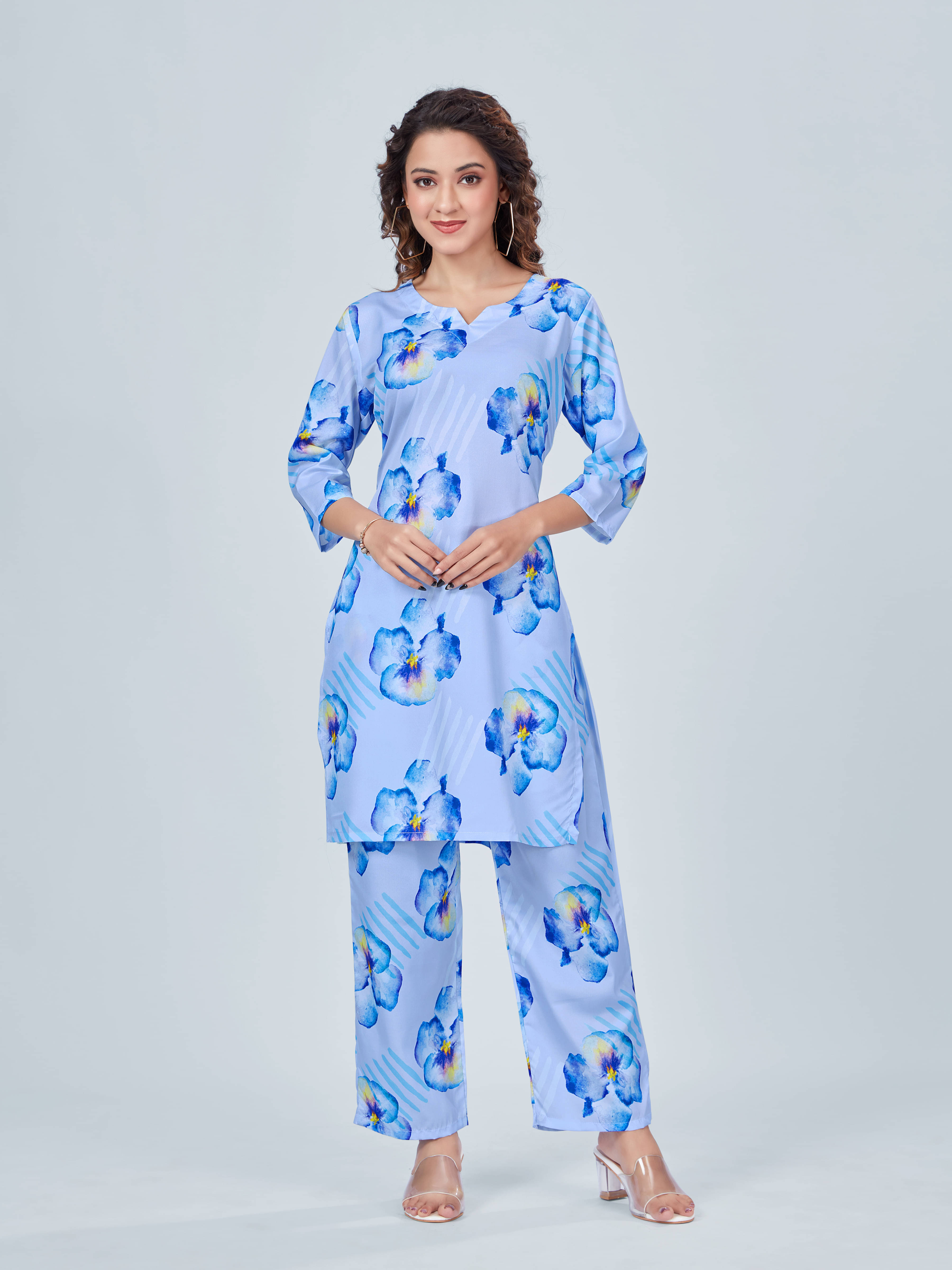     			SPGR Women Organza Printed Straight Kurti With Pants ( Blue )