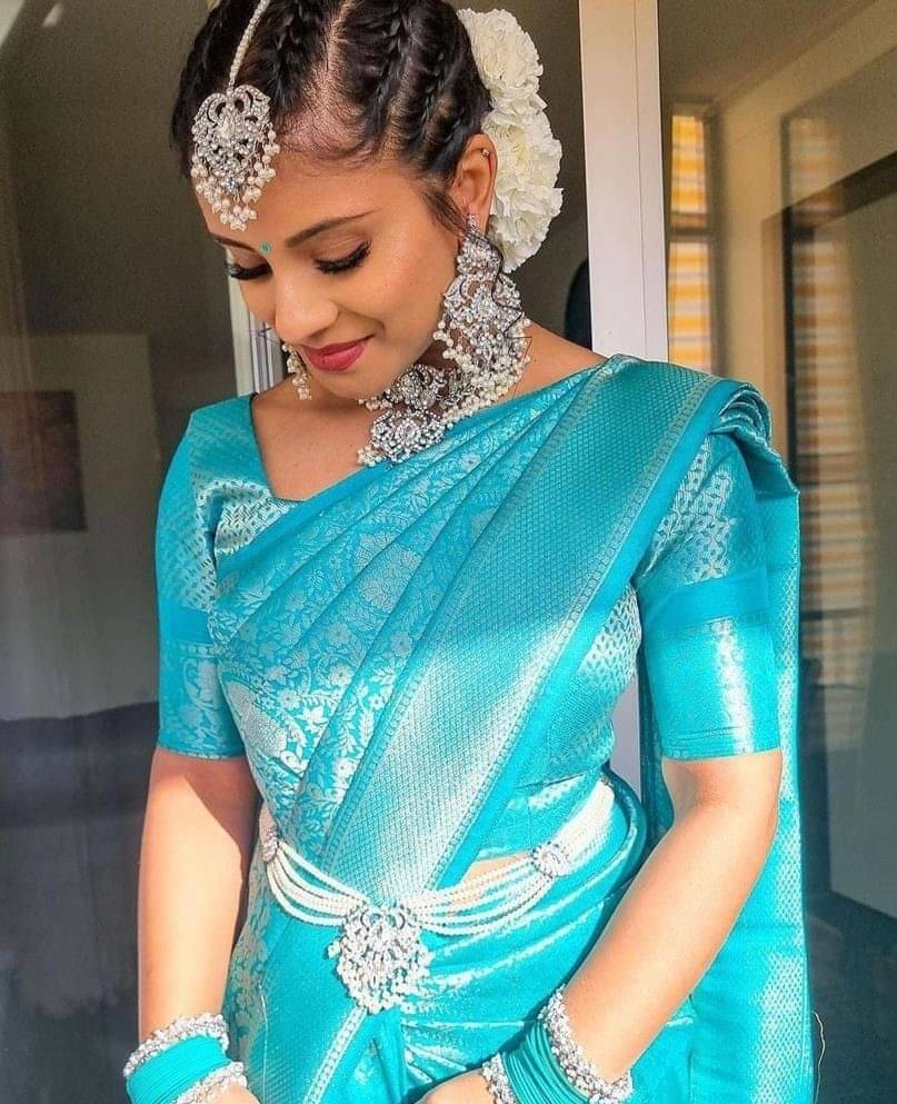 THE PRIVATE LABLE Linen Printed Banarasi saree With Unstitched Blouse Piece ( Blue ) THE PRIVATE LABLE Linen Printed Banarasi saree With Unstitched Blouse Piece ( Blue )
