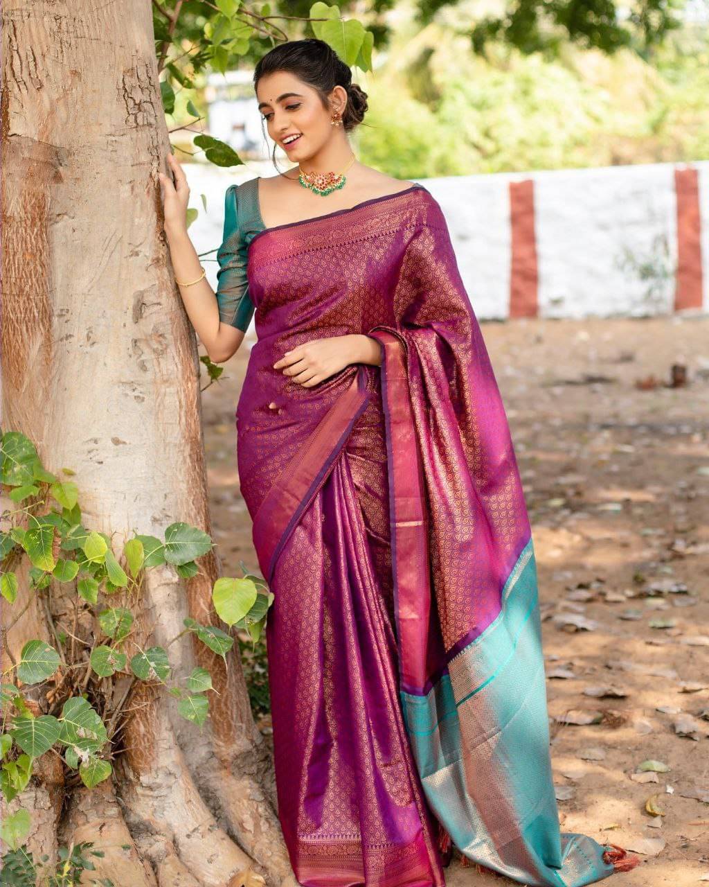 THE PRIVATE LABLE Linen Printed Banarasi saree With Unstitched Blouse Piece ( Multicolor ) THE PRIVATE LABLE Linen Printed Banarasi saree With Unstitched Blouse Piece ( Multicolor )