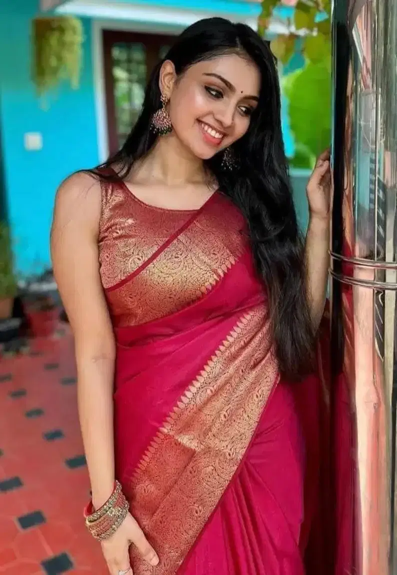     			THE PRIVATE LABLE Linen Printed Banarasi saree With Unstitched Blouse Piece ( Red )