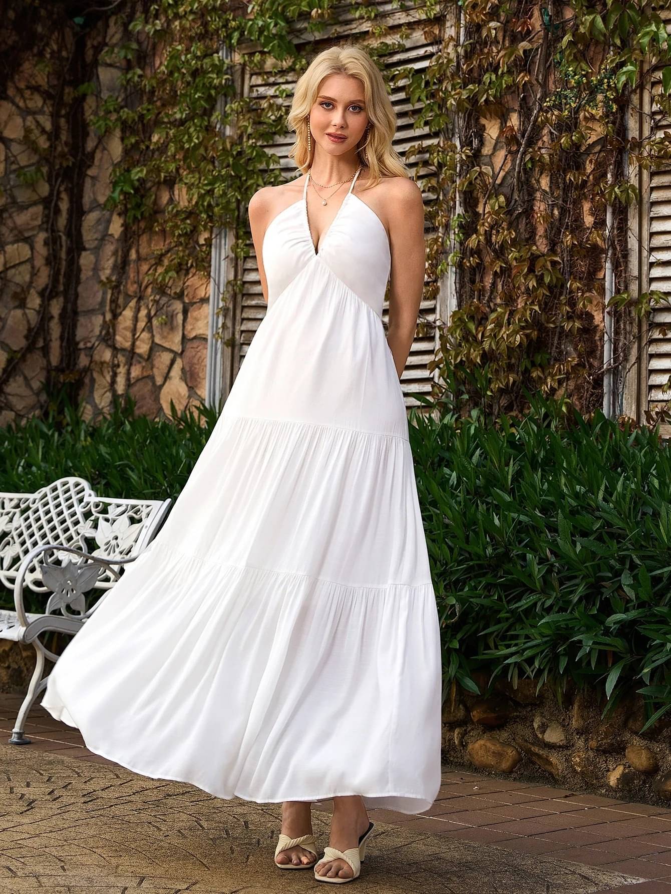     			Traquila Women Crepe Solid A-line Dress ( White )