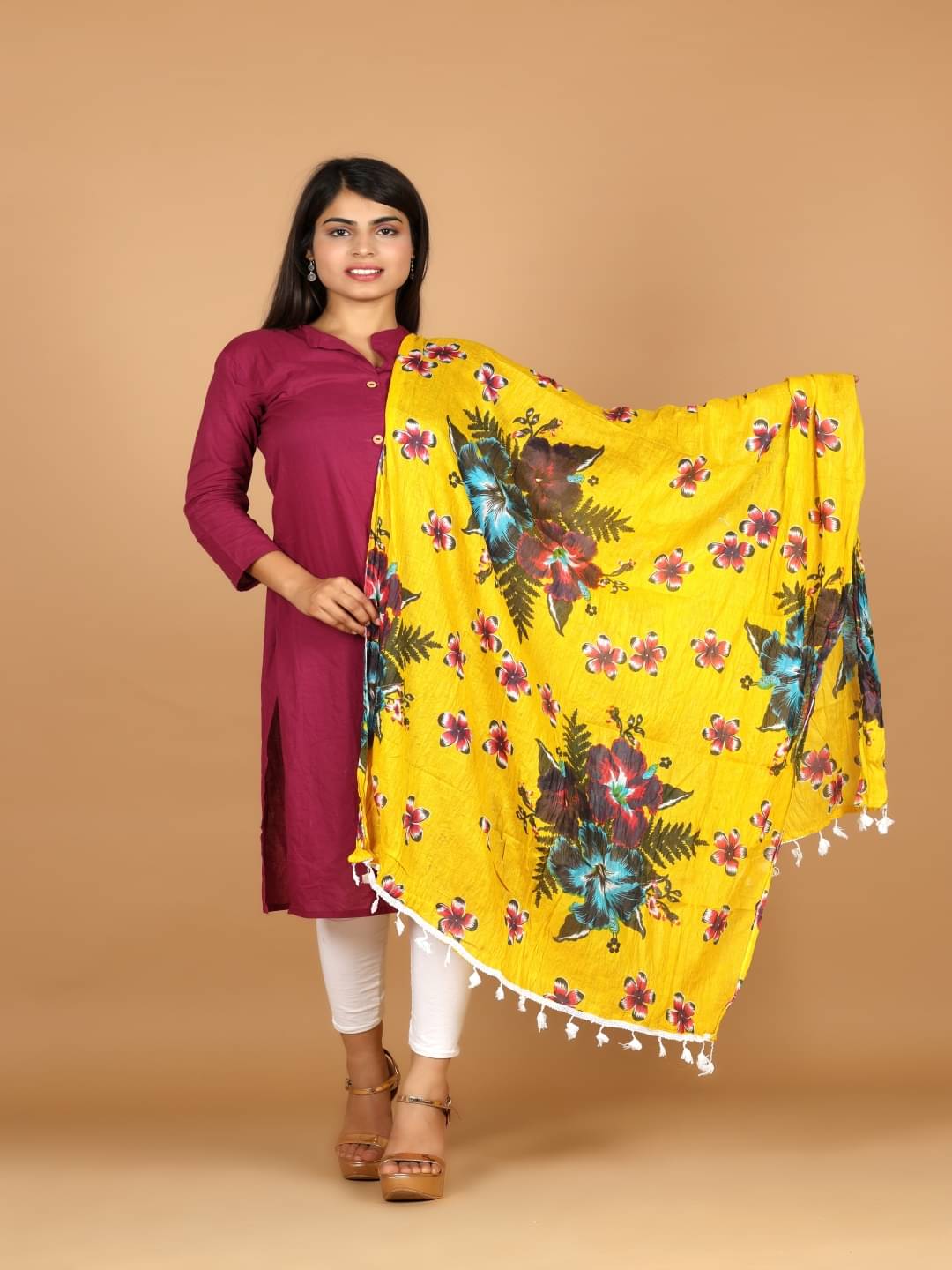 Anjaneya Creations Women Rayon Dupatta ( Yellow , Pack of 1 ) Anjaneya Creations Women Rayon Dupatta ( Yellow , Pack of 1 )