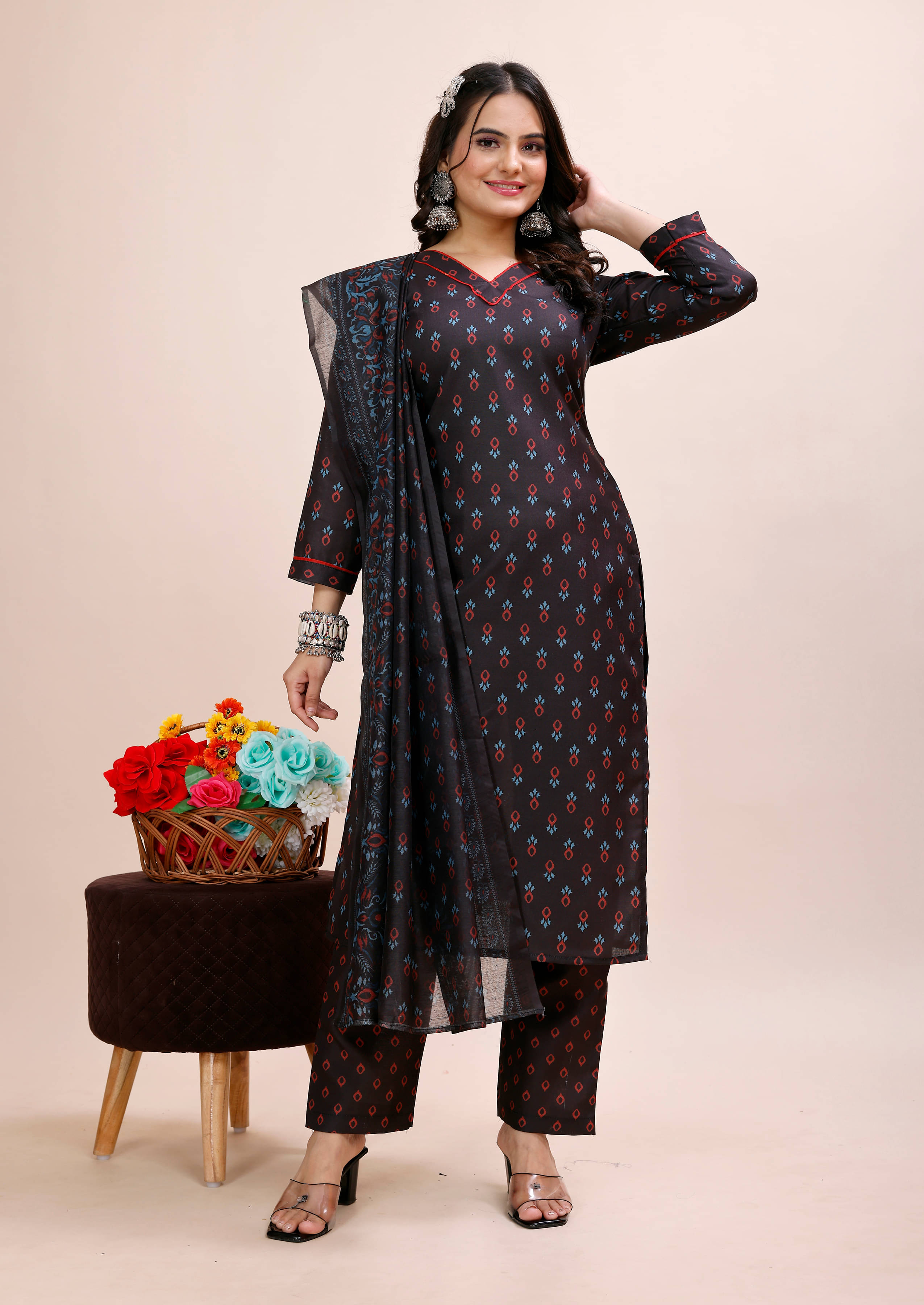 BRANDCLICK Women Cotton Printed Straight Kurti With Pants ( Black ) BRANDCLICK Women Cotton Printed Straight Kurti With Pants ( Black )