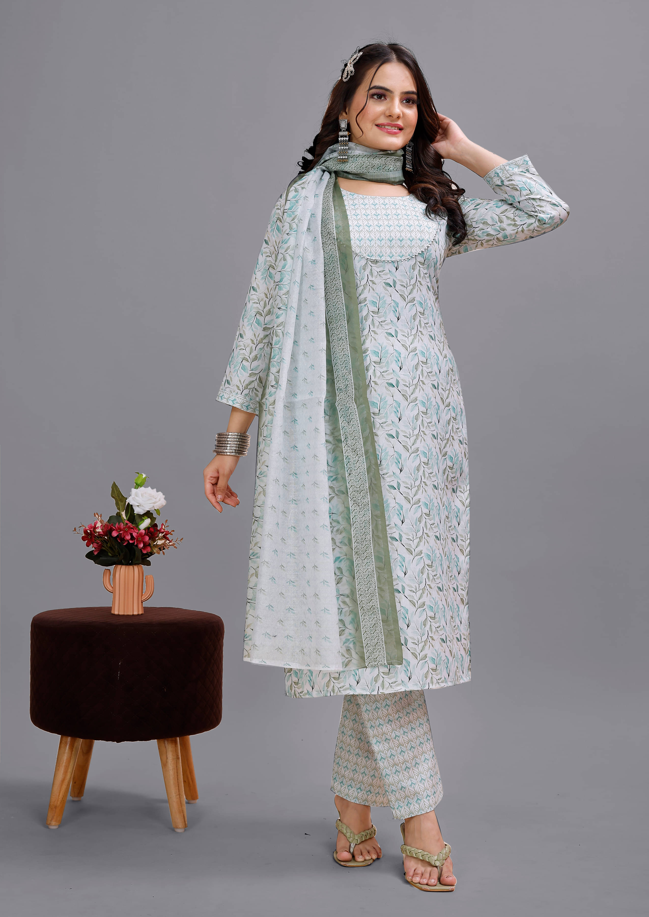     			BRANDCLICK Women Cotton Printed Straight Kurti With Pants ( Grey Melange )