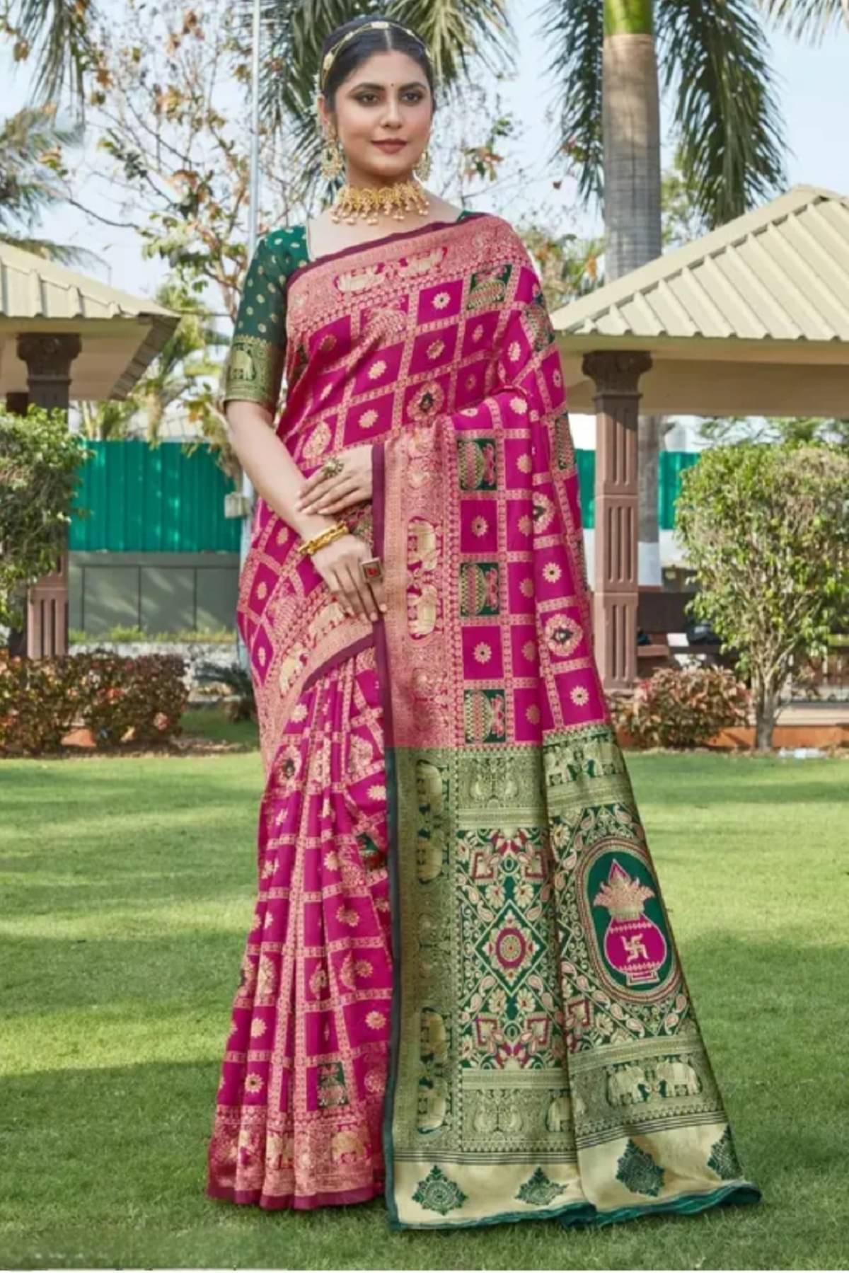     			Gazal Fashions Art Silk Woven Kanjeevaram Sarees With Unstitched Blouse Piece ( Pink )