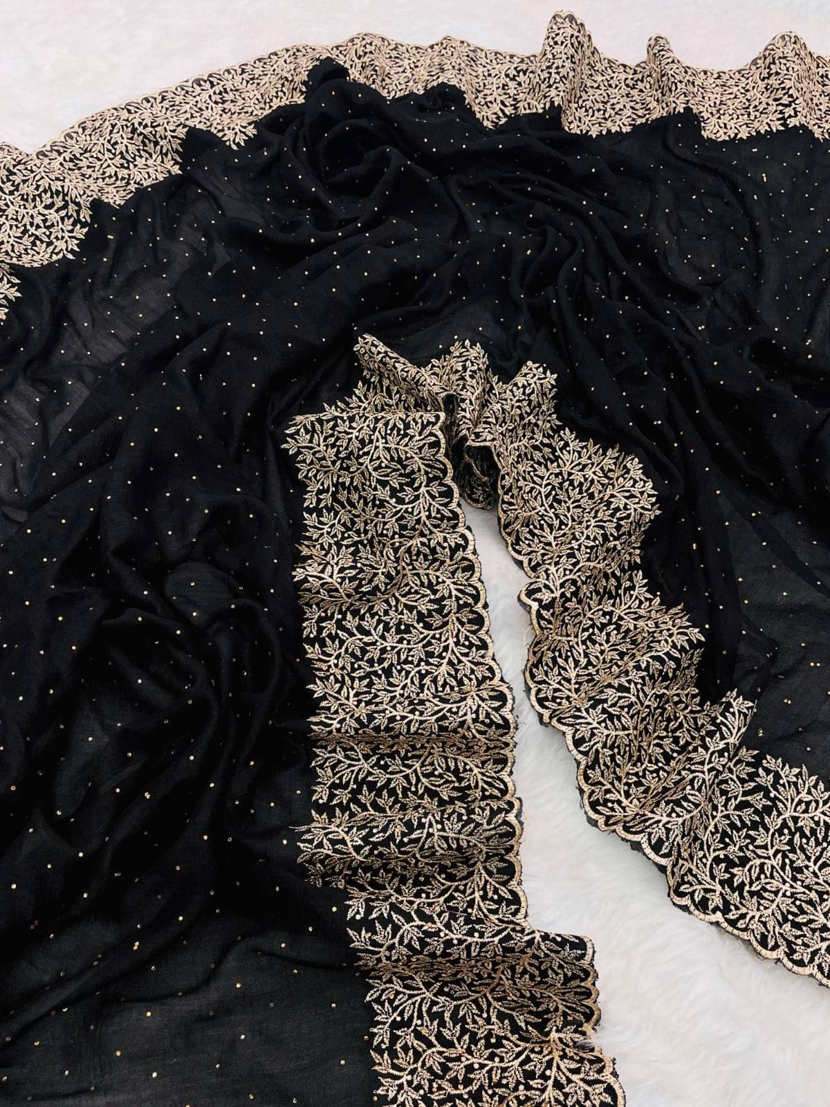 Maruti Traders Art Silk Embroidered Bhagalpuri Saree With Unstitched Blouse Piece ( Black ) Maruti Traders Art Silk Embroidered Bhagalpuri Saree With Unstitched Blouse Piece ( Black )