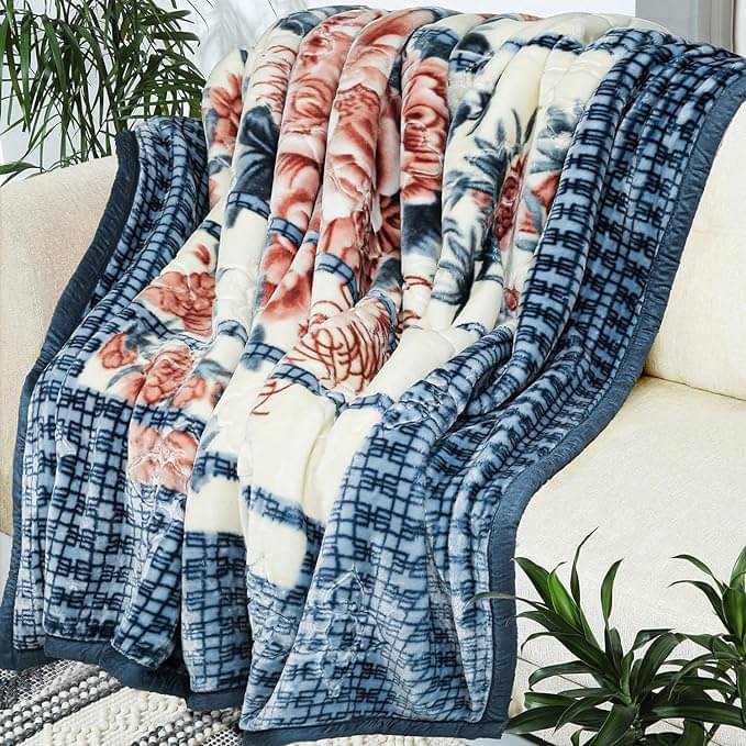     			Double Bed Size Ultra Soft Mink Blanket for Heavy Winter - 230cm x 230 cm (Width x Height)