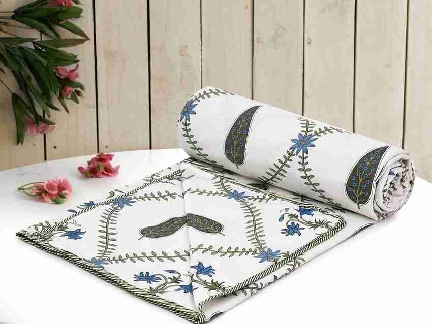     			Reversible Floral Printed Double Bed Dohar for AC Room - 220 cm x 244 cm (Width x Height)
