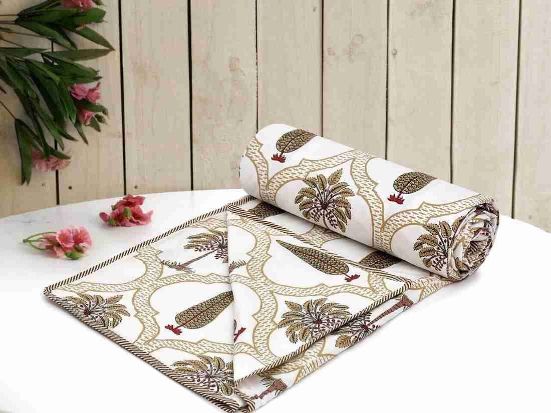     			Reversible Floral Printed Single Bed Dohar for AC Room - 152 cm x 244 cm (Width x Height)