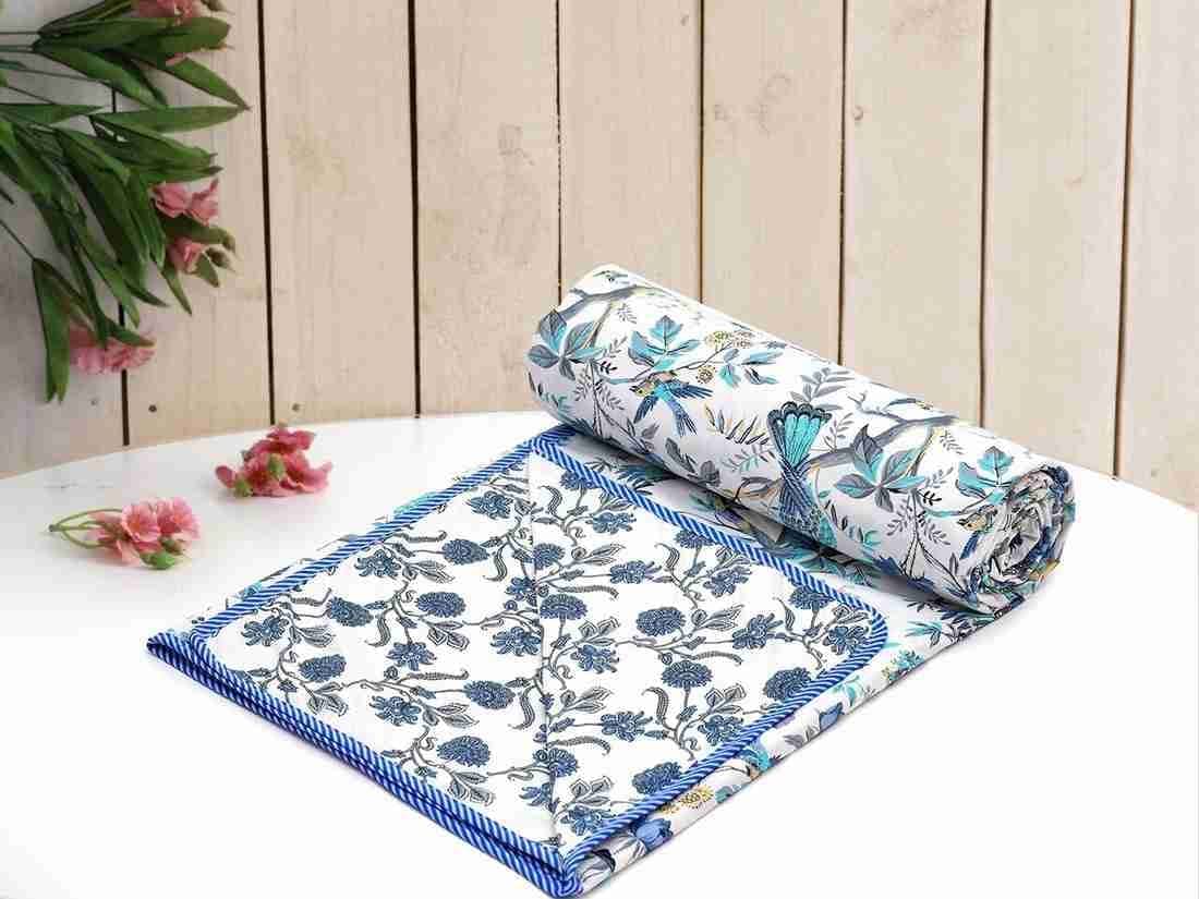     			Reversible Floral Printed Single Bed Dohar for AC Room - 152 cm x 244 cm (Width x Height)