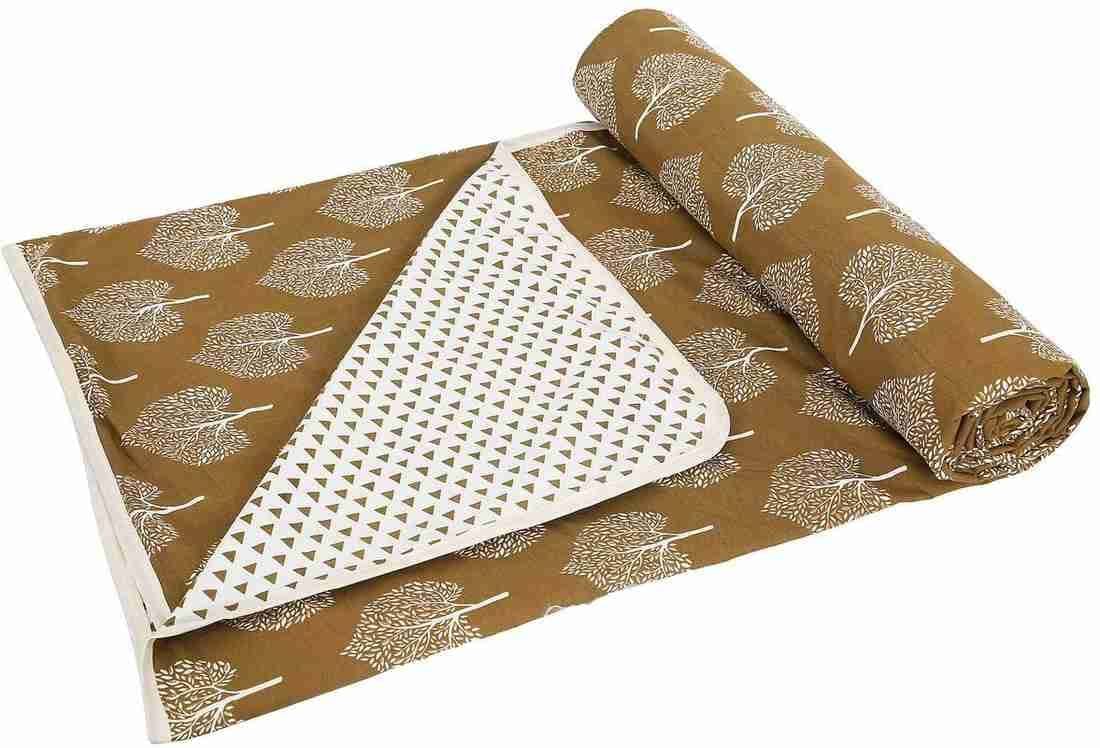     			Reversible Floral Printed Single Bed Dohar for AC Room - 152 cm x 244 cm (Width x Height)