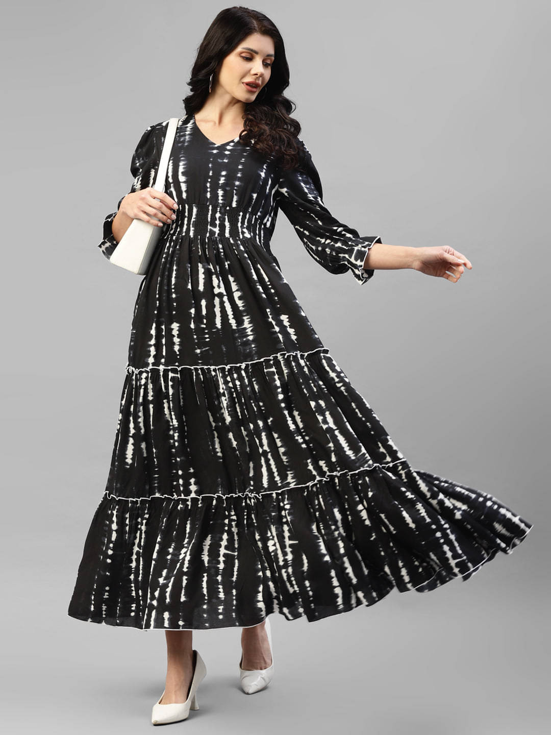     			Raiyani enterprise Women Crepe Printed Fit & Flare Dress ( Black )