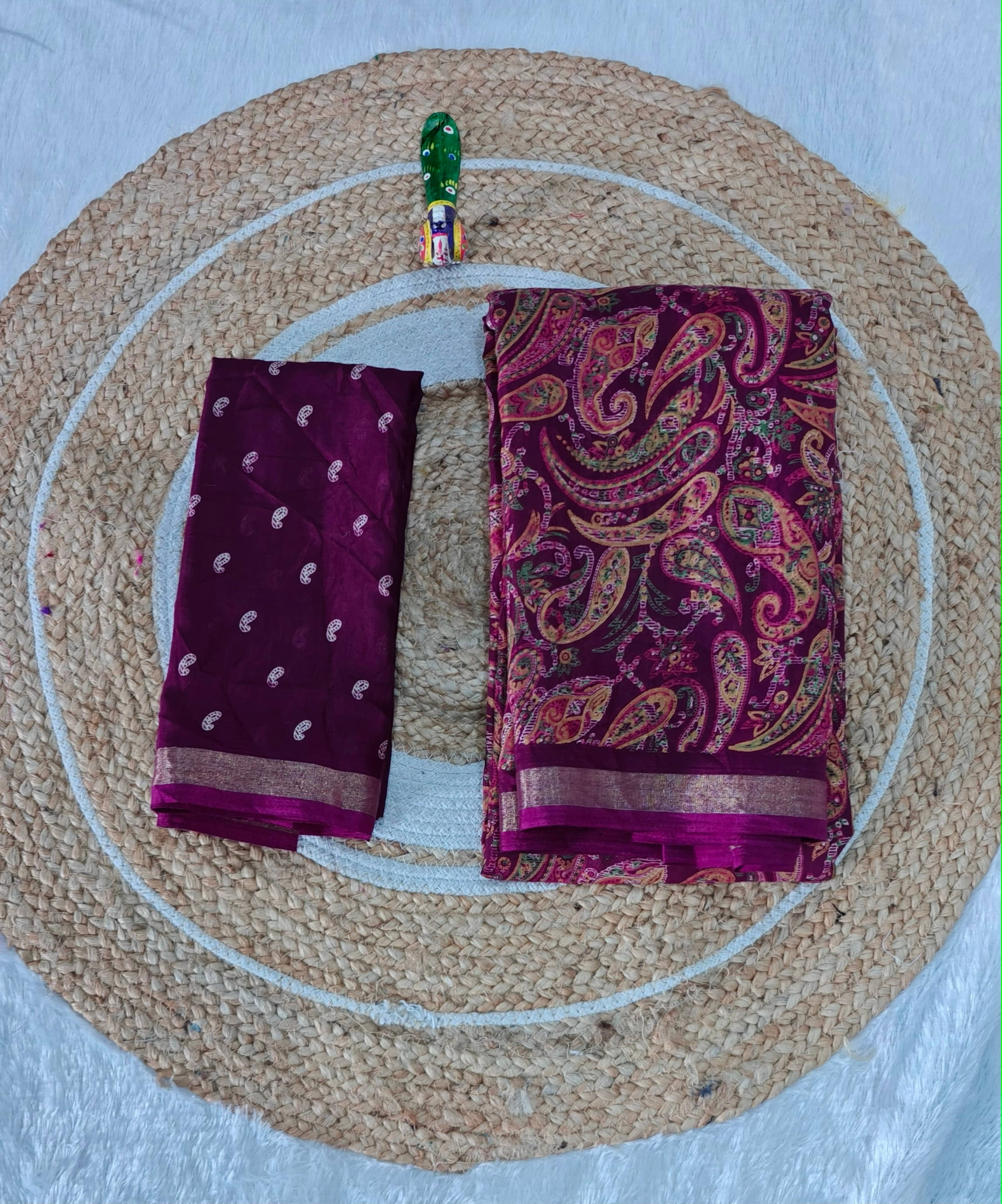 SHIRODHARI Cotton Blend Printed Sambalpuri Saree With Unstitched Blouse Piece ( Purple ) SHIRODHARI Cotton Blend Printed Sambalpuri Saree With Unstitched Blouse Piece ( Purple )