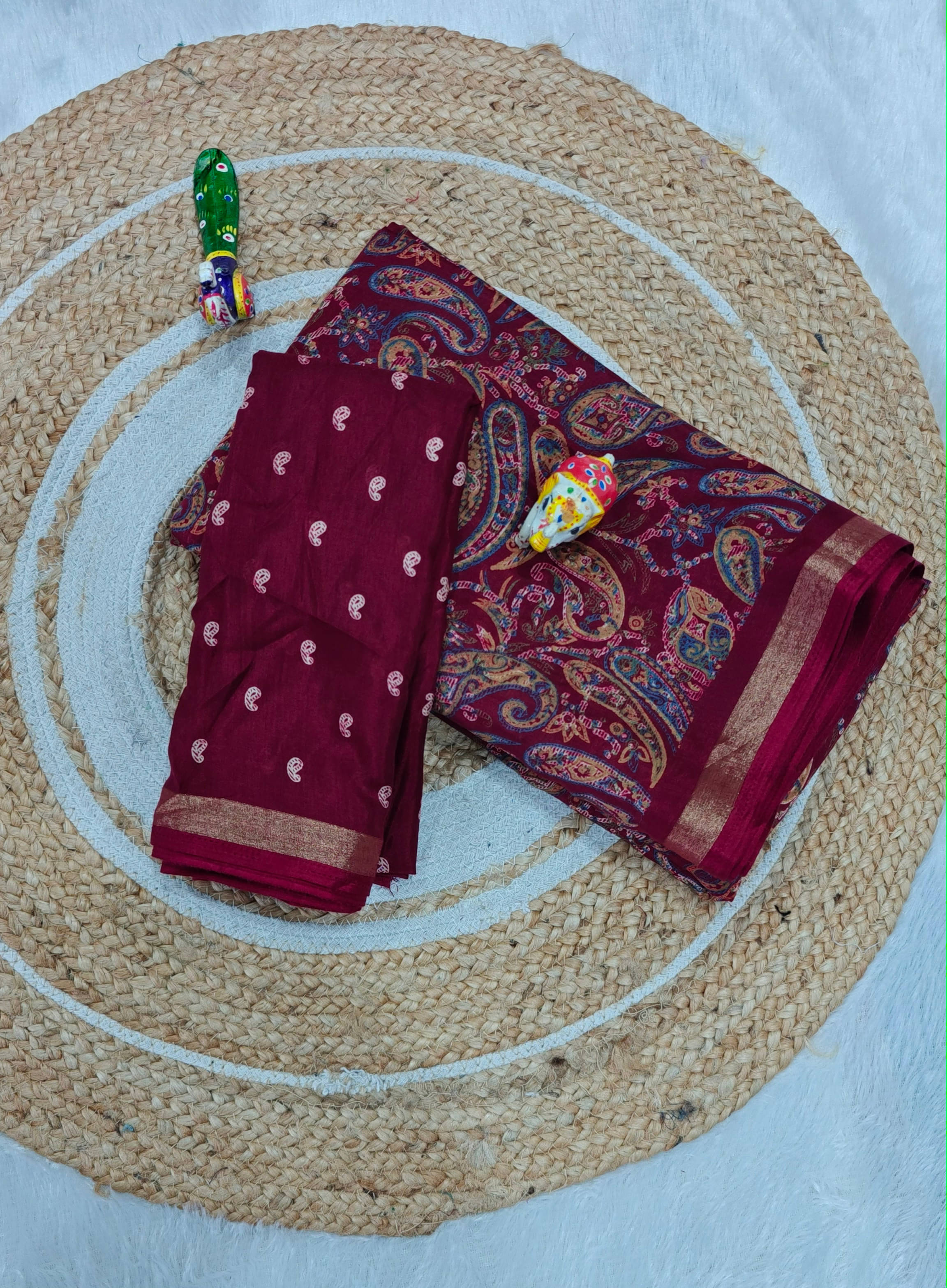 SHIRODHARI Cotton Blend Printed Sambalpuri Saree With Unstitched Blouse Piece ( Maroon )     			SHIRODHARI Cotton Blend Printed Sambalpuri Saree With Unstitched Blouse Piece ( Maroon )