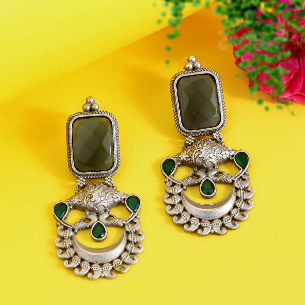     			Sanaa Creations Multicolor Chandbalis Earrings ( Pack of 1 )